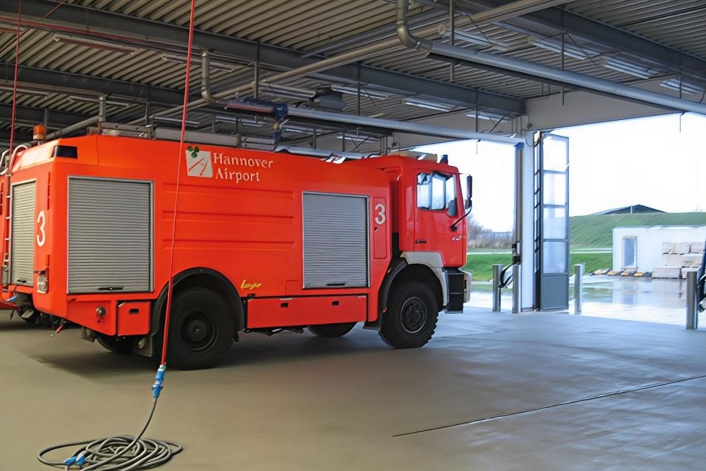 Fahr Architekt Hannover - Feuerwache Flughafen <small>Hannover</small>